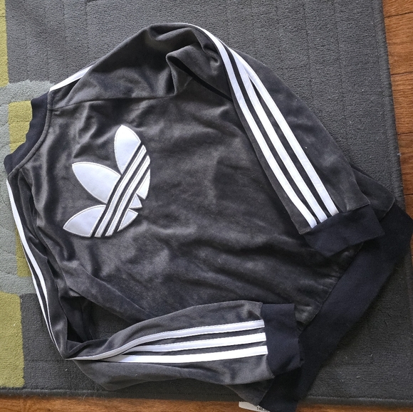 Adidas velour jacket - Picture 3 of 5